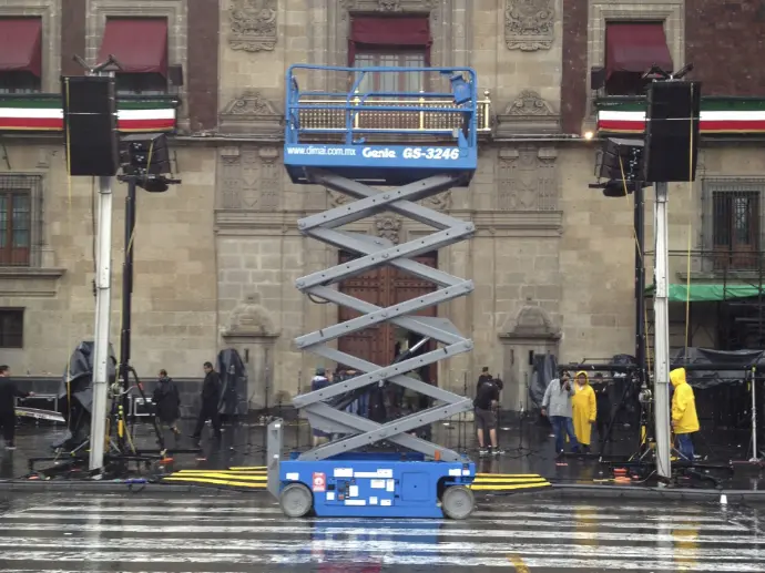 renta plataforma tijera genie